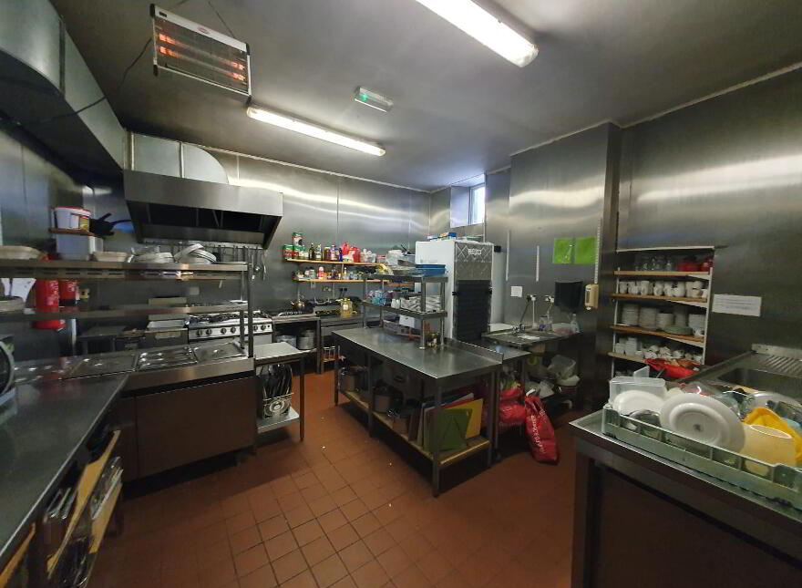 Lakeside Tavern, Drumcong, N41X8N6
