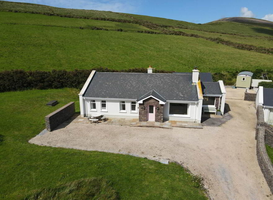Coumaleague, Ventry photo