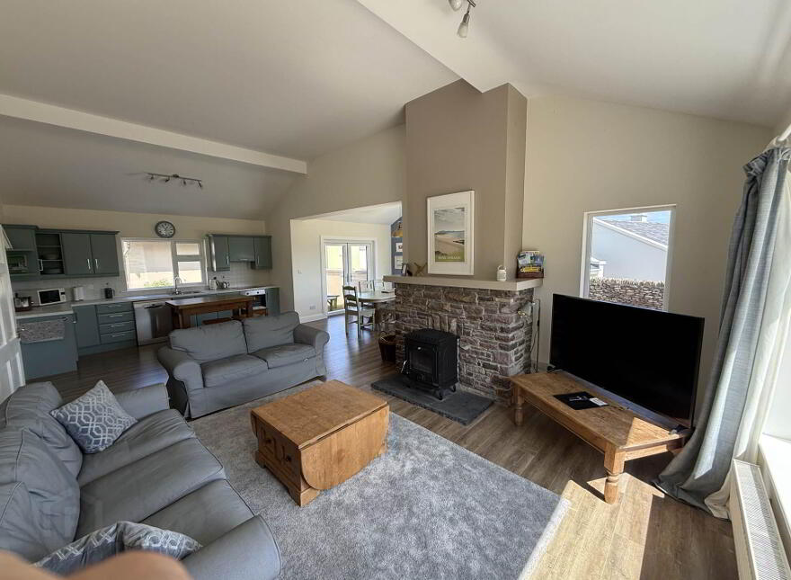 Foxglove Cottage, Coumaleague, Ventry