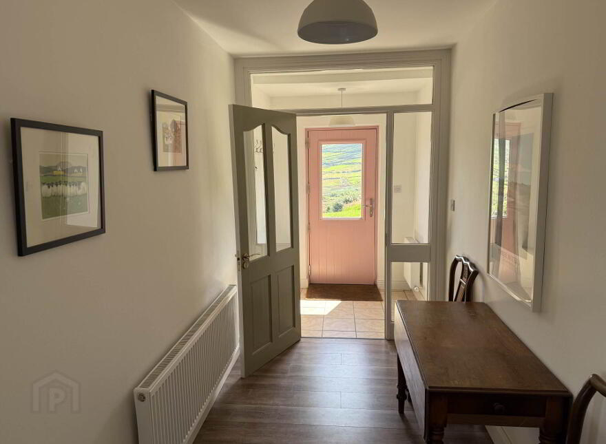 Foxglove Cottage, Coumaleague, Ventry