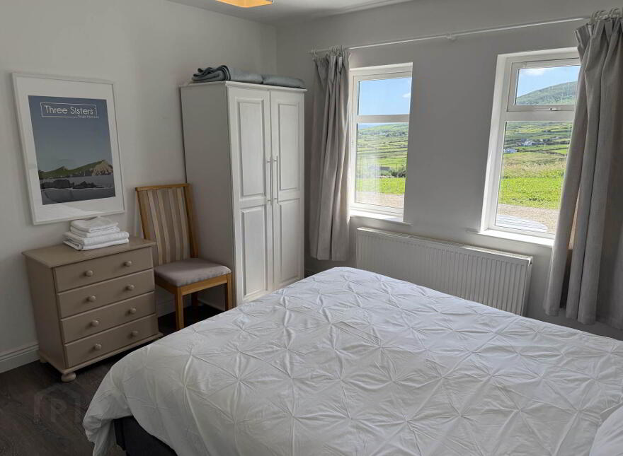 Foxglove Cottage, Coumaleague, Ventry
