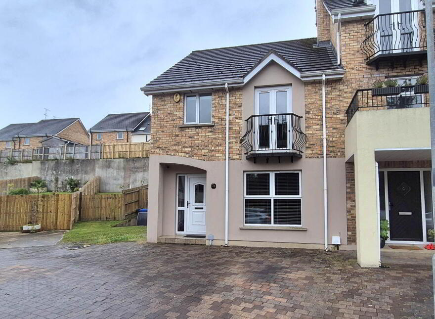 79 Brookview Glen, Derry, BT47 3GW photo