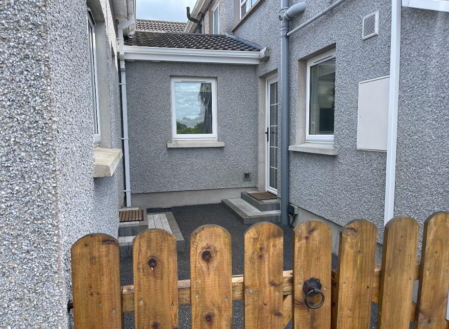 66 O'Neill Park, Tullyhogue, Cookstown, BT80 8UE