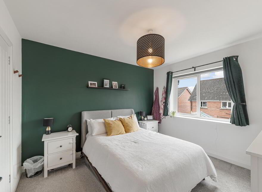 42 Ballyvarnet Lane, Bangor, BT19 1FF