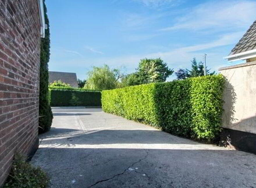 60 Shrewsbury Lawn, Cabinteely, Dublin, D18X3T3