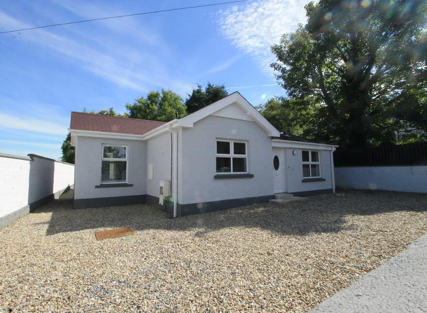 Glen Road, Derry, BT48 0BY photo