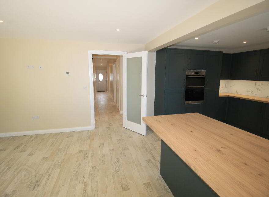 Glen Road, Derry, BT48 0BY