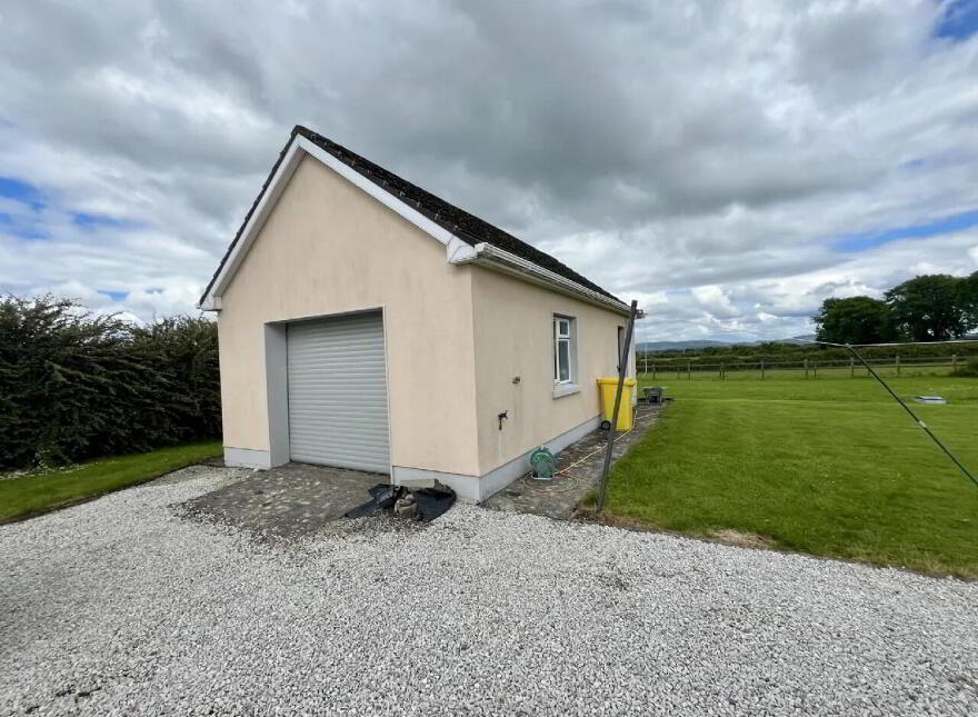 Falcons Rise, Lisduvogue, Knockmore, Ballina, F26T6P2