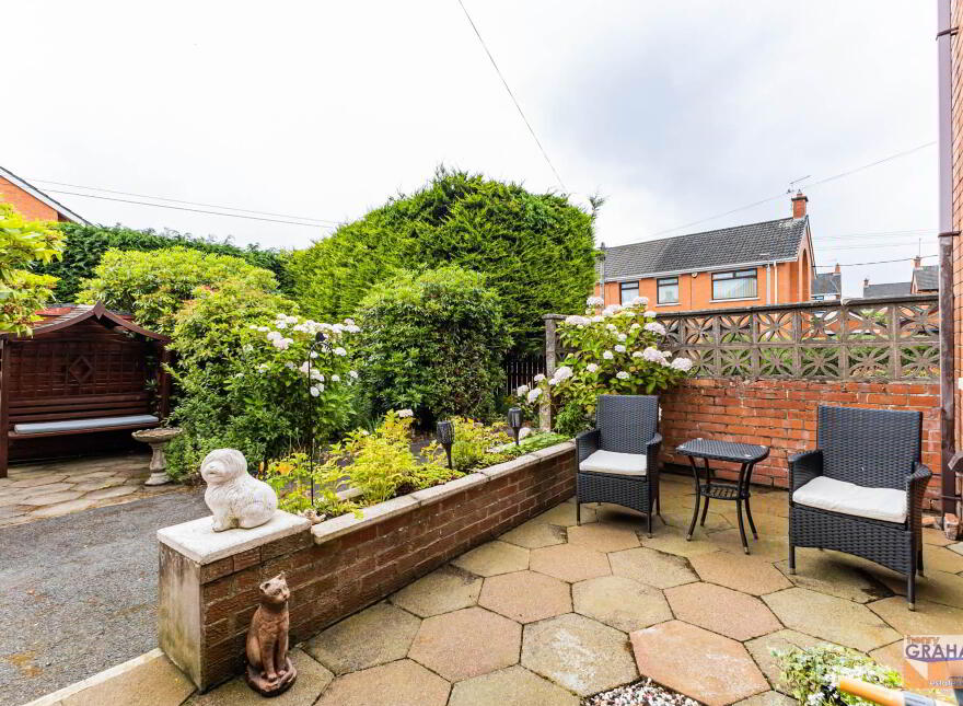34 Ballinderry Road, Lisburn, BT28 1UG