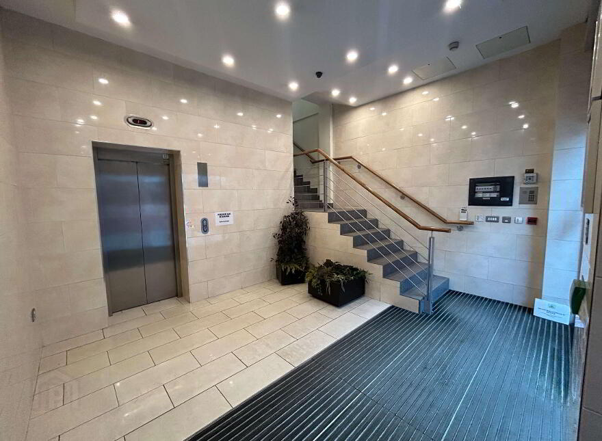 4th Floor, Glengall Exchange, 3 Glengall St, Belfast, BT12 5AB