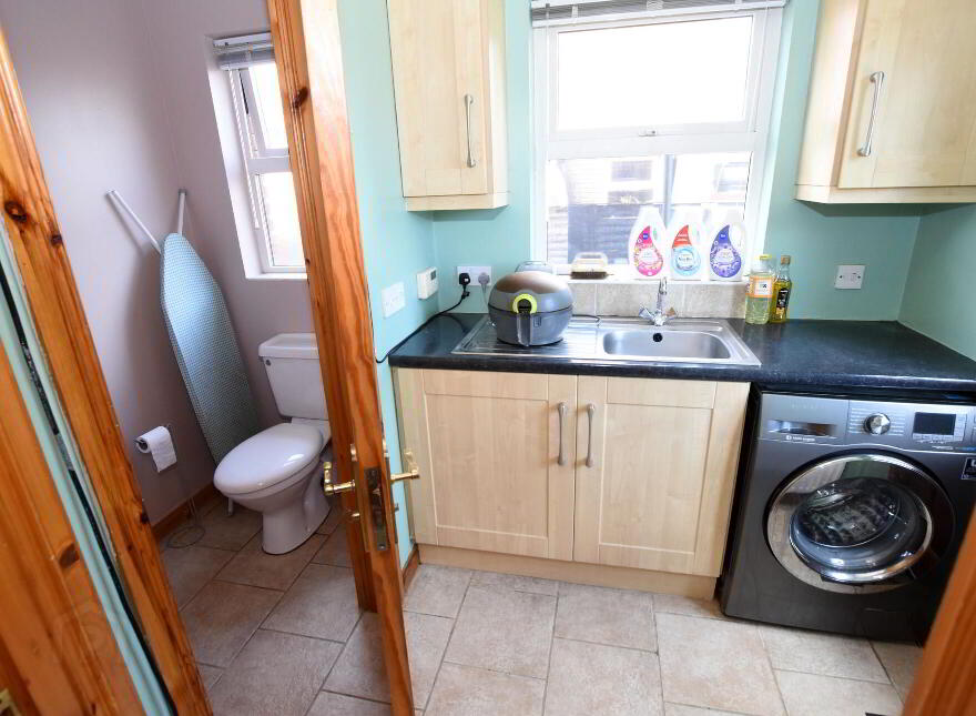 24 Murraywood, Waringstown, BT66 7GX