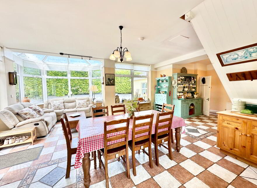 Ros Na Lee, The Turretts, Charleville, P56RW93