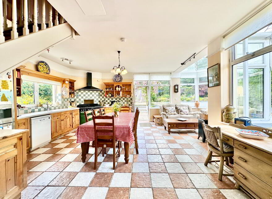 Ros Na Lee, The Turretts, Charleville, P56RW93