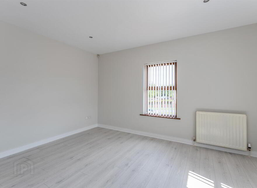 46 Mayfield High Street, Newtownabbey, BT36 7WU
