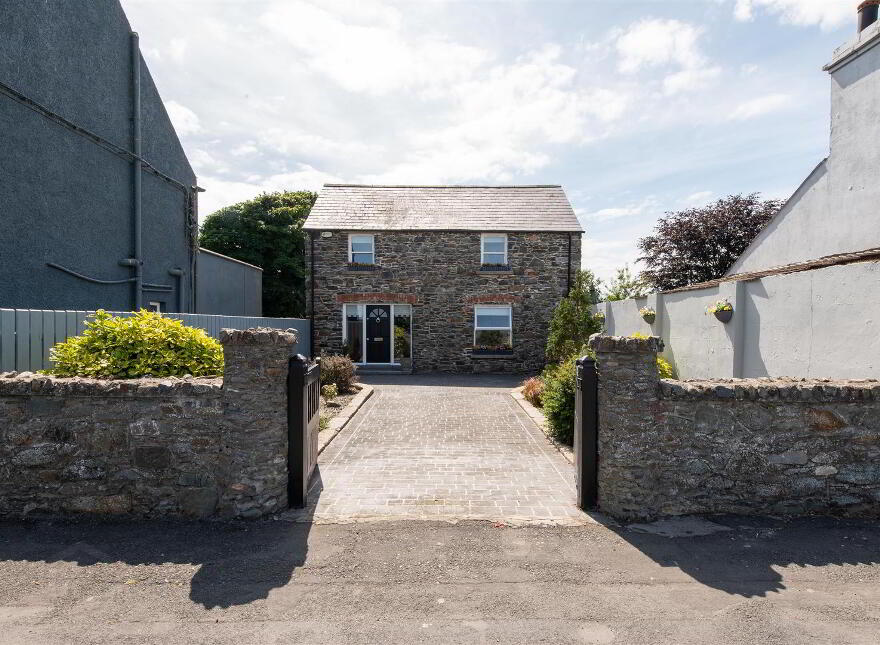 34 Main Street, Killough, BT30 7QD photo