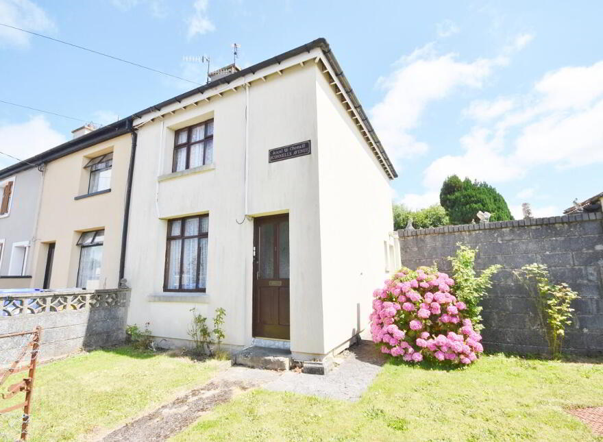 1 O'Connell's Avenue, Listowel, V31RX77 photo