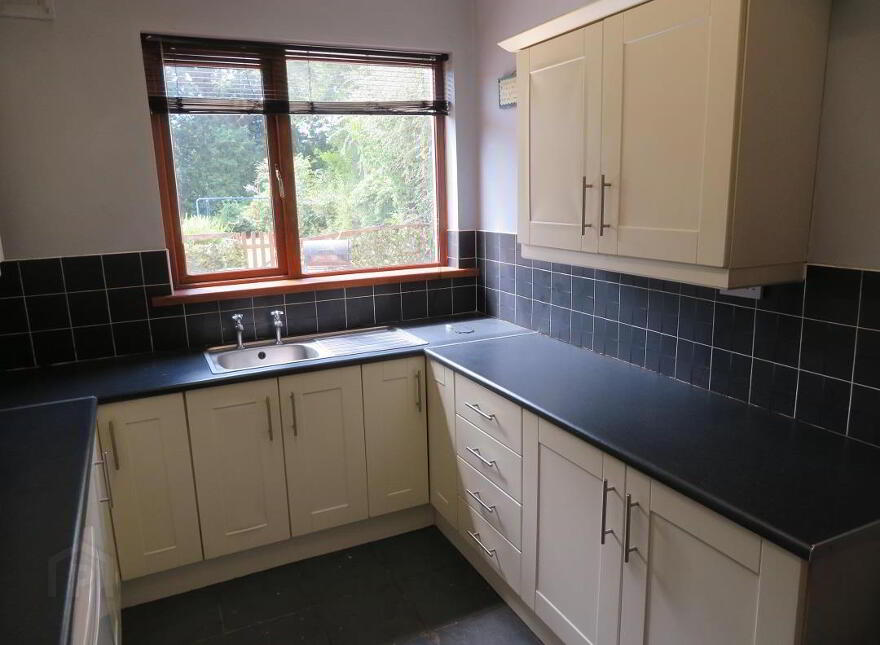 12 Wood Lane, Lurgan, Craigavon, BT66 7EJ