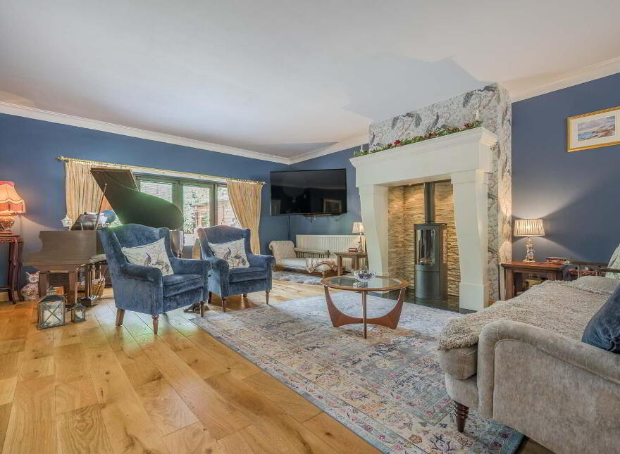 2 Seahill Road, Holywood, BT18 0DA