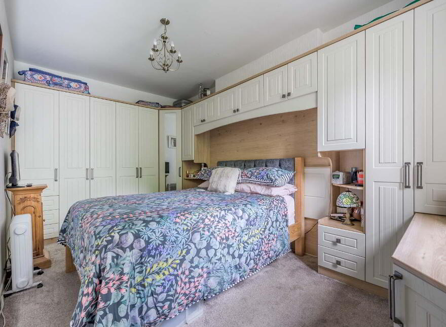 2 Seahill Road, Holywood, BT18 0DA