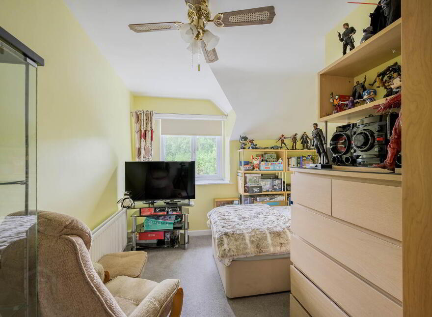 2 Seahill Road, Holywood, BT18 0DA