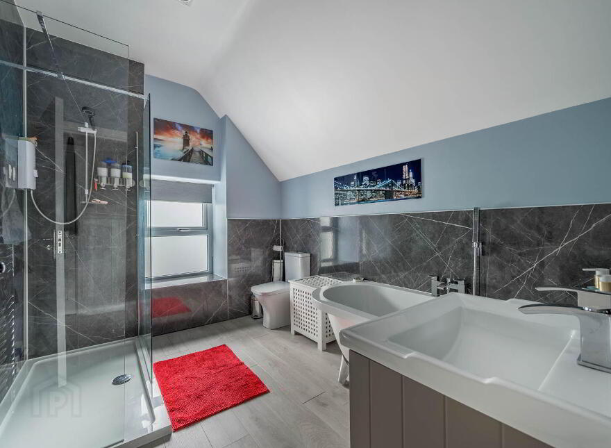 2 Seahill Road, Holywood, BT18 0DA