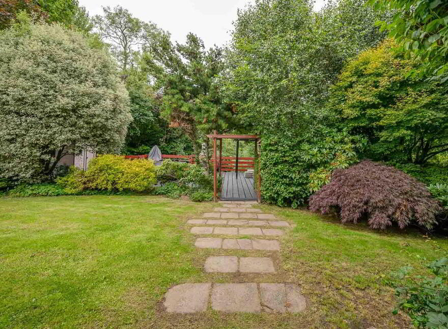 2 Seahill Road, Holywood, BT18 0DA