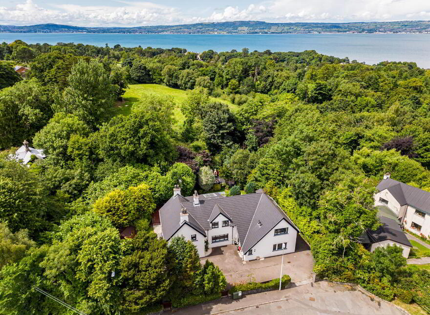 2 Seahill Road, Holywood, BT18 0DA