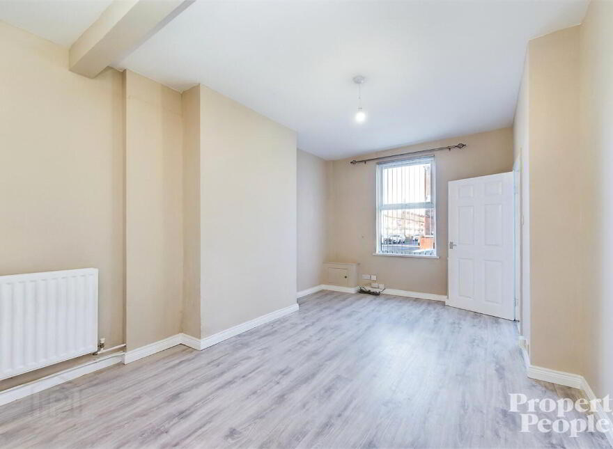 193 Avoniel Road, Belfast, BT5 4SG