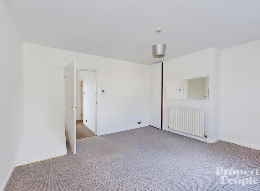 193 Avoniel Road, Belfast, BT5 4SG