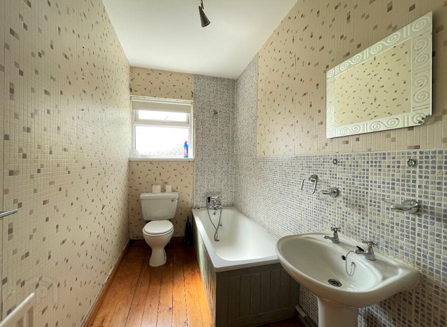Ardilea House, Apt 5 - 3 Chichester Park South, Belfast, BT15 5DW