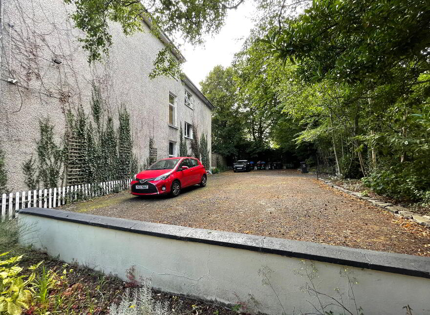 Ardilea House, Apt 5 - 3 Chichester Park South, Belfast, BT15 5DW