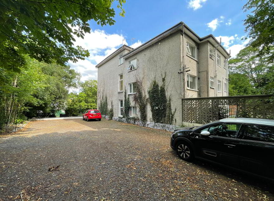 Ardilea House, Apt 5 - 3 Chichester Park South, Belfast, BT15 5DW