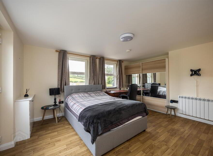 5 Seavaghan Road, Ballynahinch, BT24 8SP