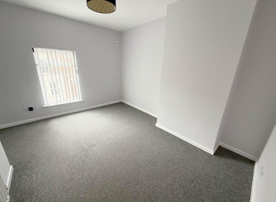 14 Bloomfield Street, Belfast, BT5 5AU