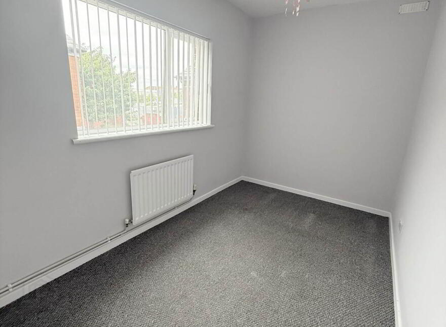 14 Bloomfield Street, Belfast, BT5 5AU