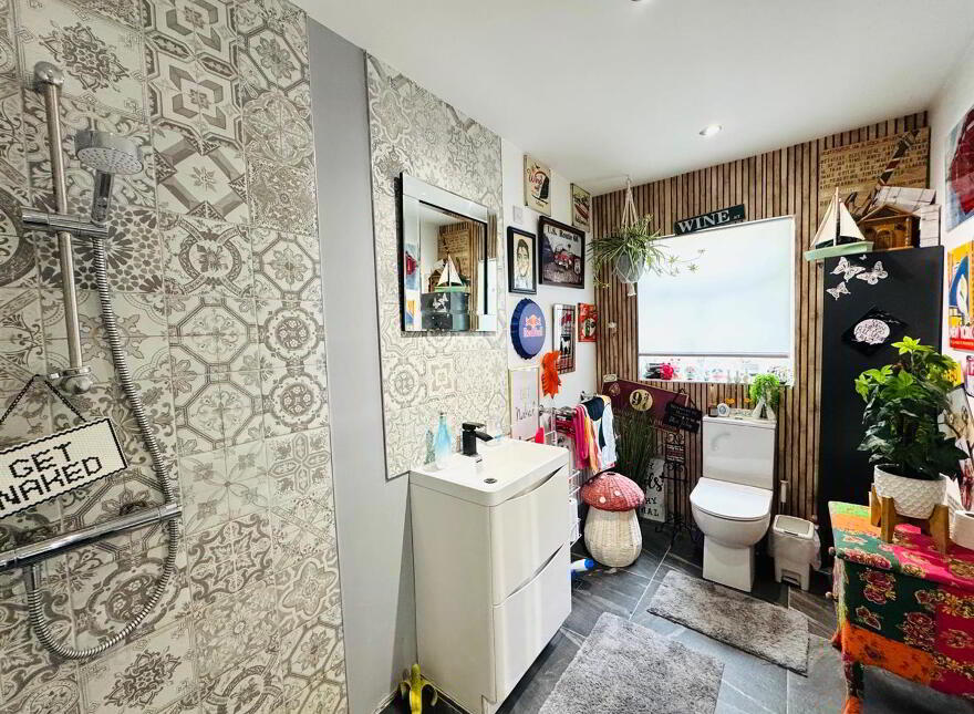 25 Heron Way, Waterside, L'Derry, BT47 6LD