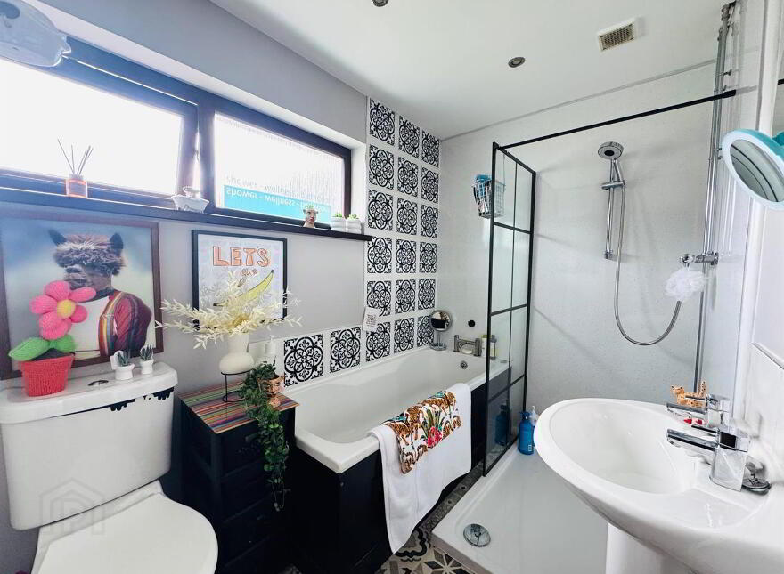 25 Heron Way, Waterside, L'Derry, BT47 6LD