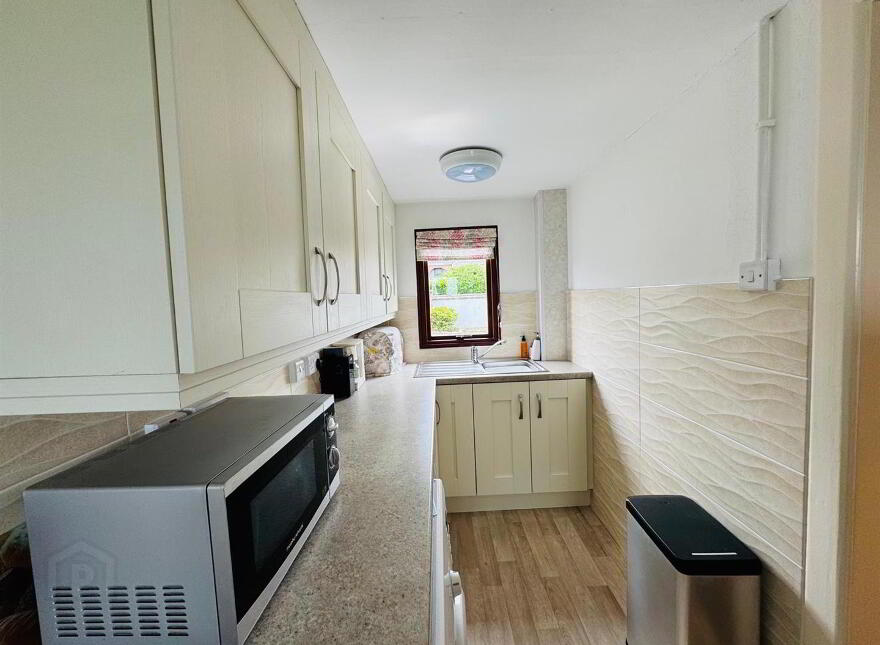 23 Rossbay, Limavady Road, L'Derry, BT47 6JF