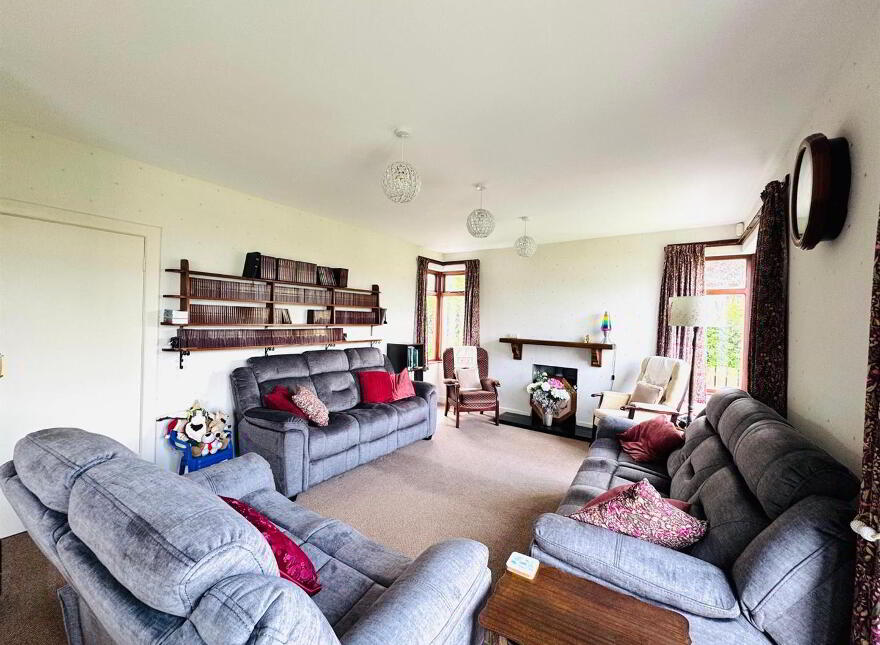 23 Rossbay, Limavady Road, L'Derry, BT47 6JF