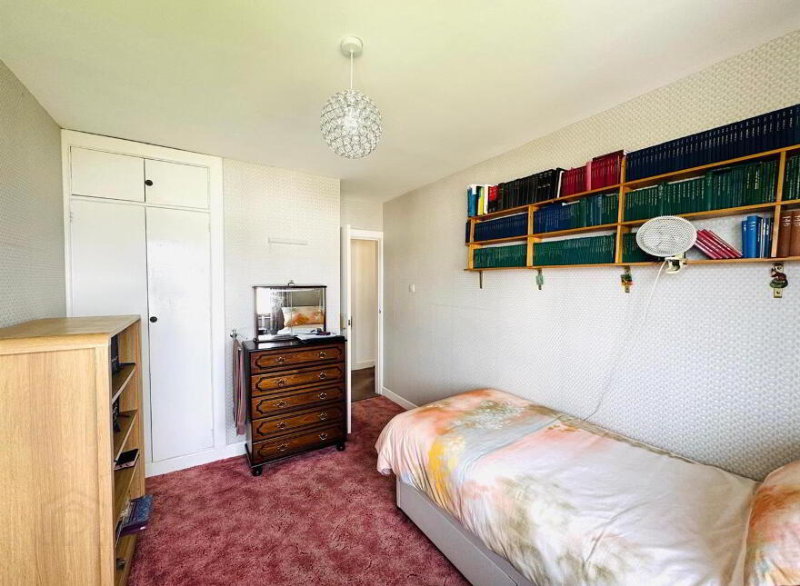 23 Rossbay, Limavady Road, L'Derry, BT47 6JF