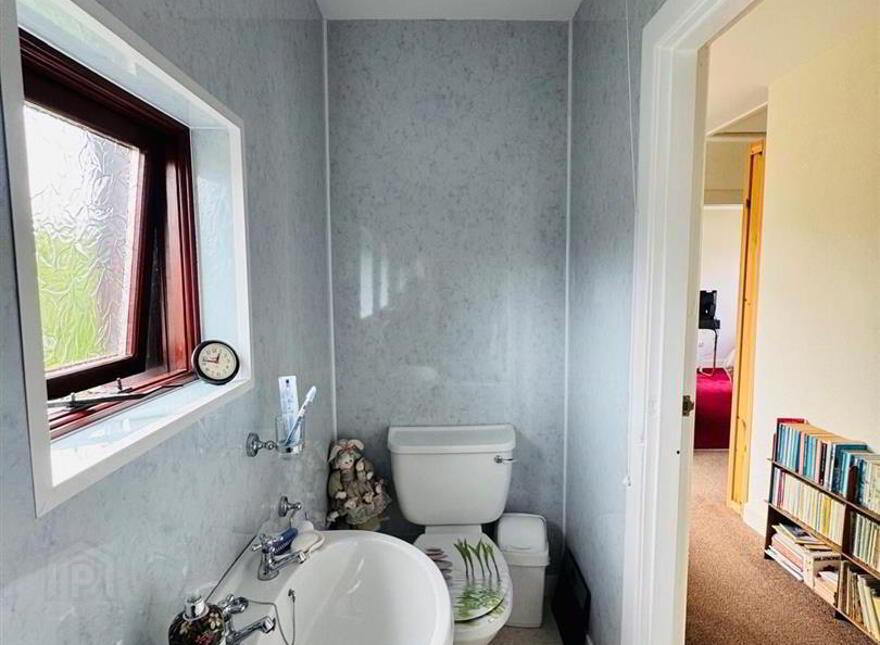 23 Rossbay, Limavady Road, L'Derry, BT47 6JF