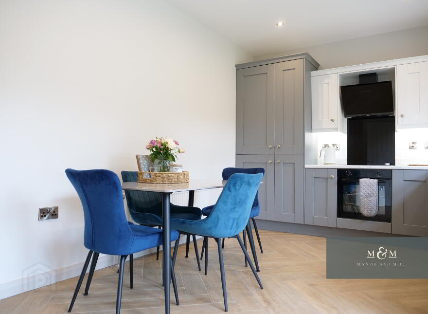 8 Broomhill Manor, Portadown, BT62 4FF