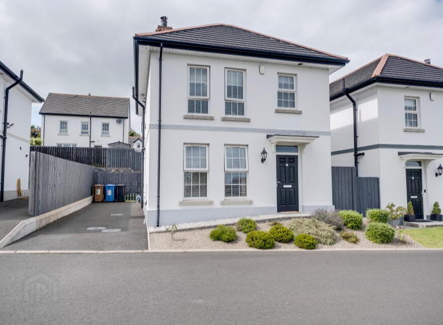 44 Farm Lodge Lane, Magherafelt, BT45 5FF photo