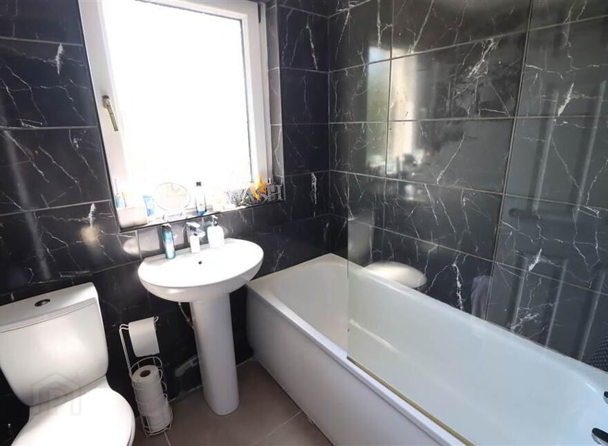 64 Culross Drive, Dundonald, Belfast, BT16 2QJ