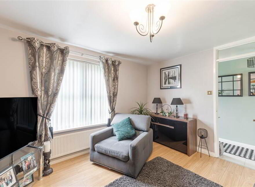 1 Glendowan Grove, Dunmurry, Belfast, BT17 0XE