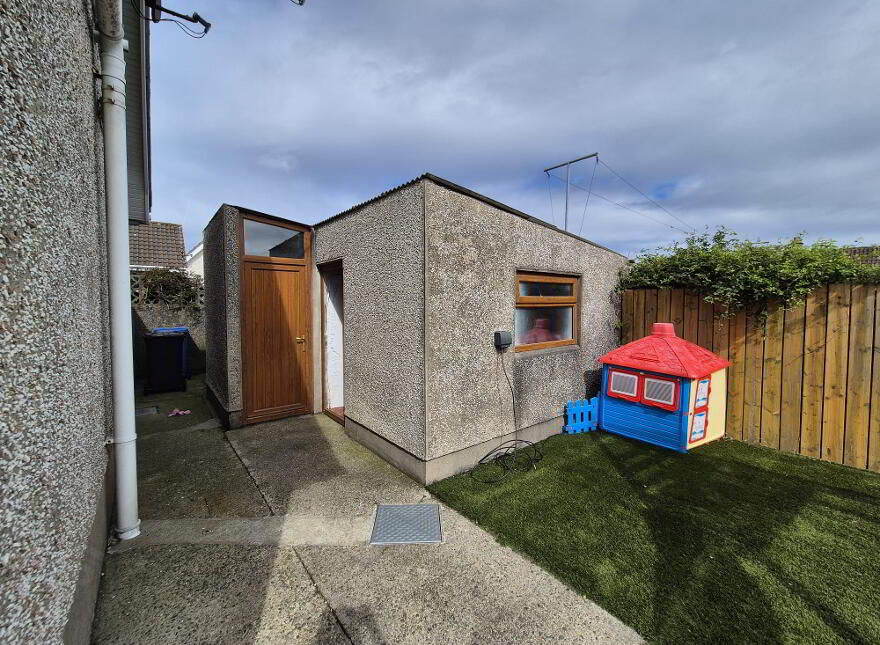 5 Greenfield Drive, Annalong, BT34 4TE