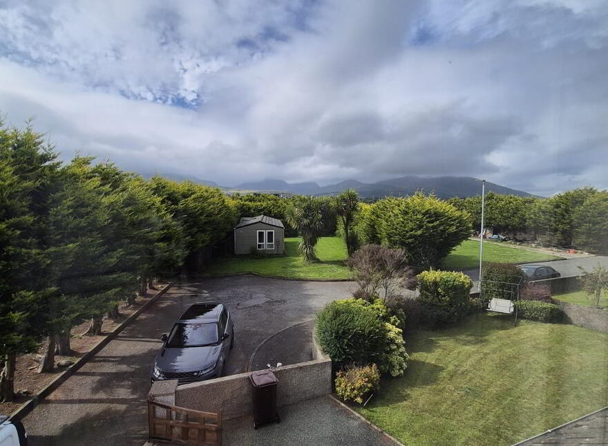 5 Greenfield Drive, Annalong, BT34 4TE