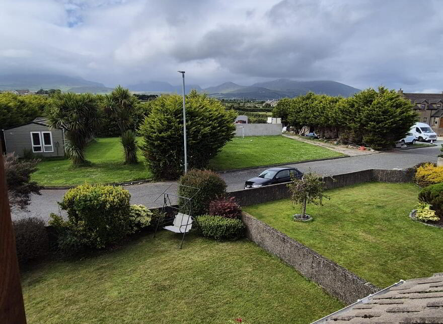 5 Greenfield Drive, Annalong, BT34 4TE