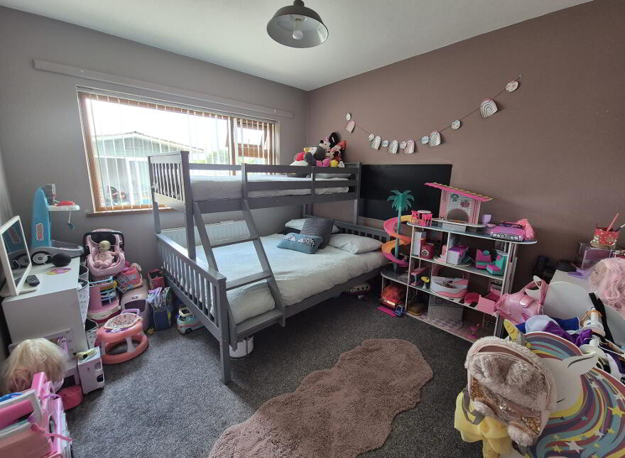 5 Greenfield Drive, Annalong, BT34 4TE