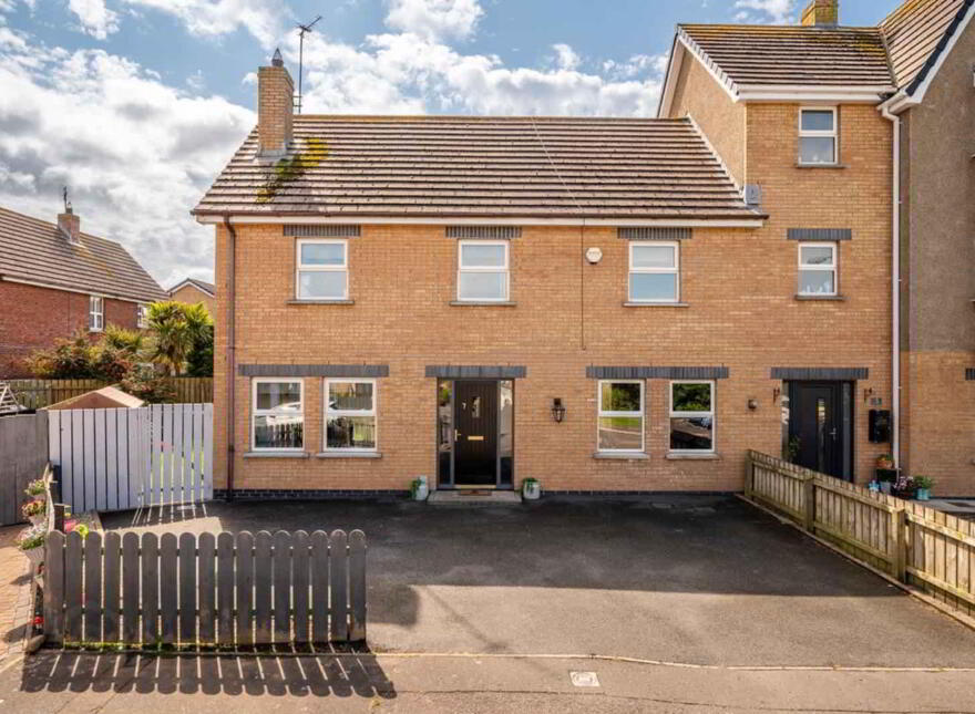7 Copeland Square, Edgewater, Donaghadee, BT21 0JZ photo
